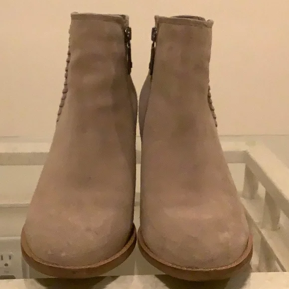 Blondo size 9 ankle boot - Picture 6 of 9